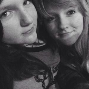 Meet your Posher, Evie